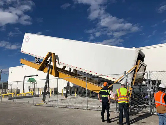 Volquete de contenedores