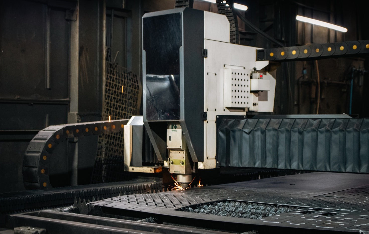 Top Benefits of Intelligent Mobile Conveyor Solutions